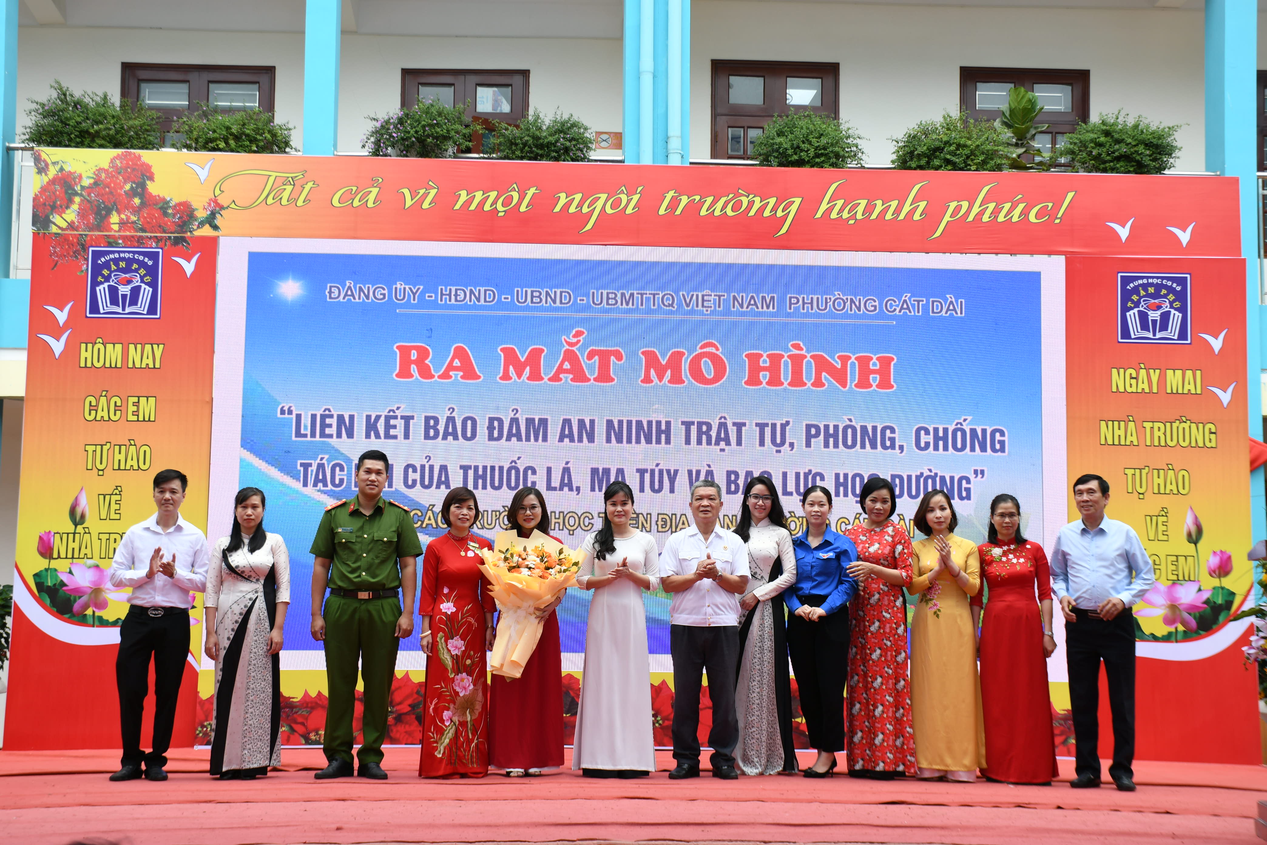 Phường Cát Dài (Lê Chân): Triển khai mô hình “Liên kết bảo đảm an ninh trật tự, phòng, chống tác hại của thuốc lá, ma túy và bạo lực học đường”